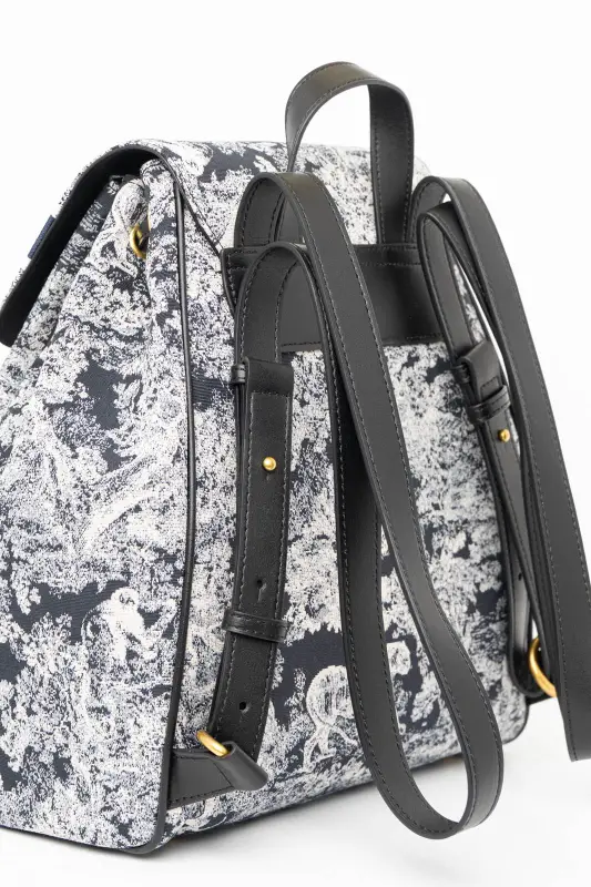Backpack Safari