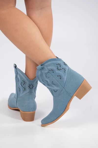 Cowboot Ankle Perforated Jean