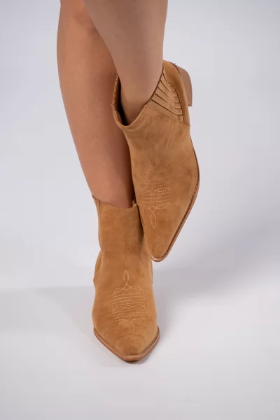 Ankle Boots cowboy Camel