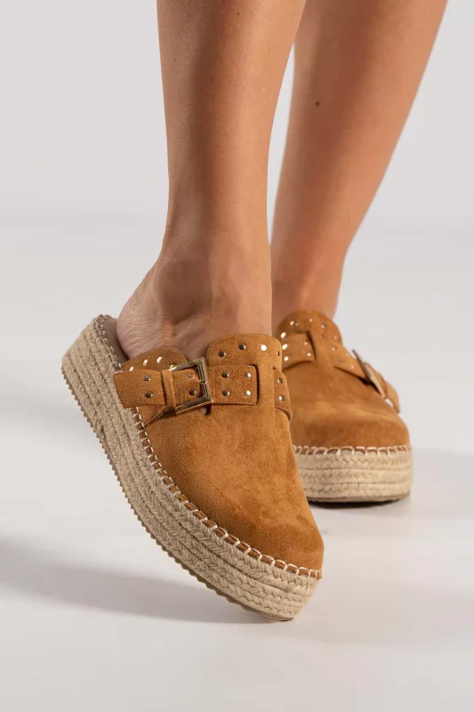 Εσπαντρίγια Flatform