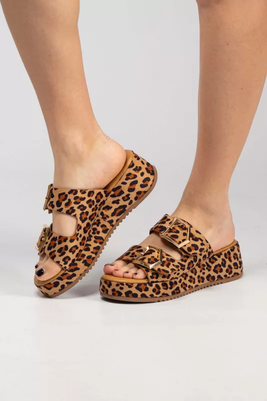 Flatform Suede Buckle