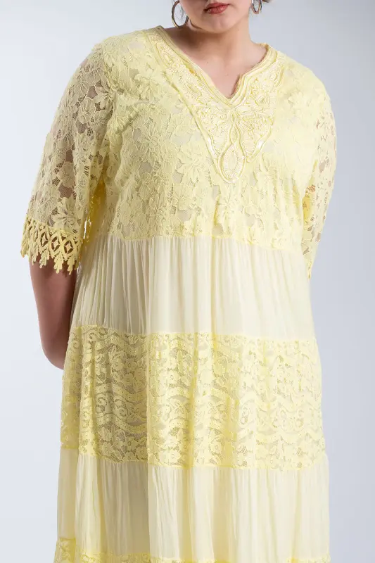 Φόρεμα Maxi Δαντελένιες Λεπτομέρειες