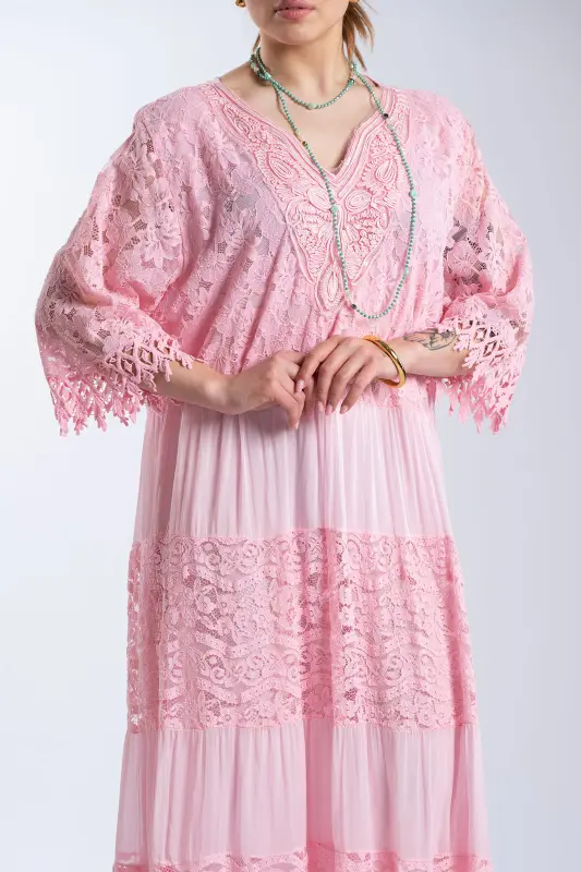 Φόρεμα Maxi Δαντελένιες Λεπτομέρειες