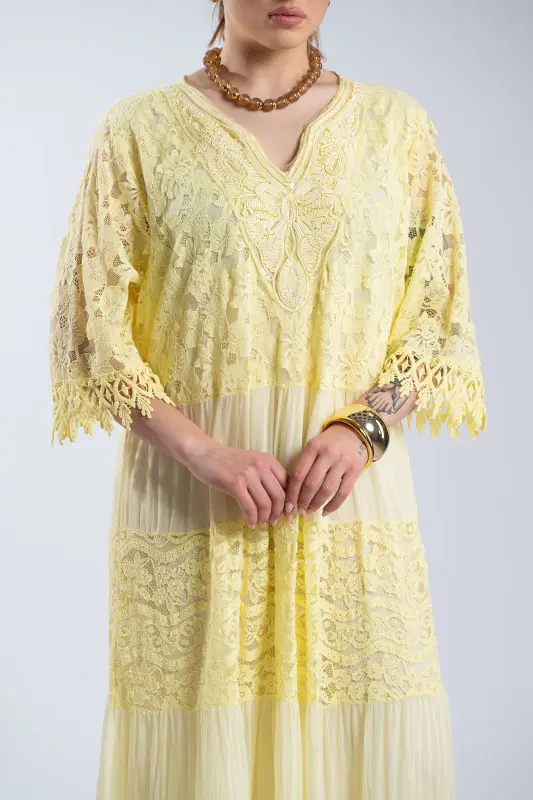 Φόρεμα Maxi Δαντελένιες Λεπτομέρειες