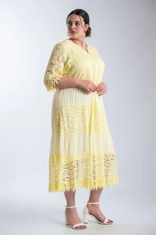 Φόρεμα Maxi Δαντελένιες Λεπτομέρειες