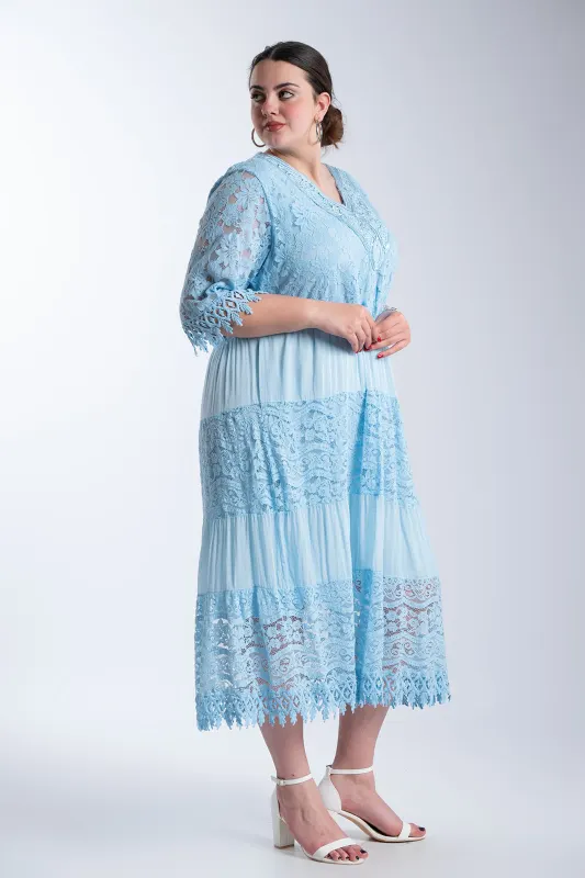 Φόρεμα Maxi Δαντελένιες Λεπτομέρειες