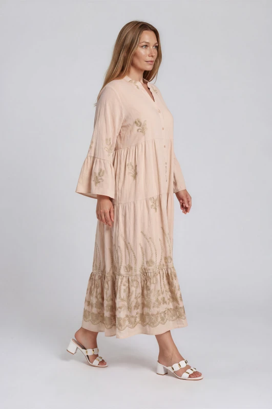Maxi Dress Embroidered Flowers