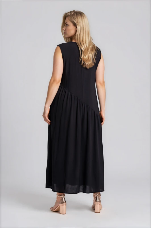 Dress with Diagonal Seam 