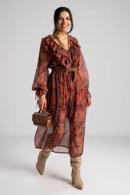 Dress Baroque with Ruffled Neckline