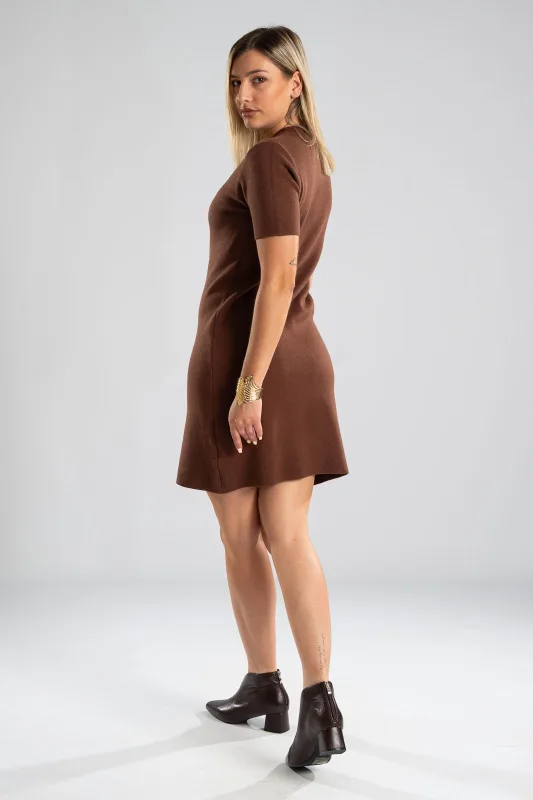 Dress Thread Chain Neckline