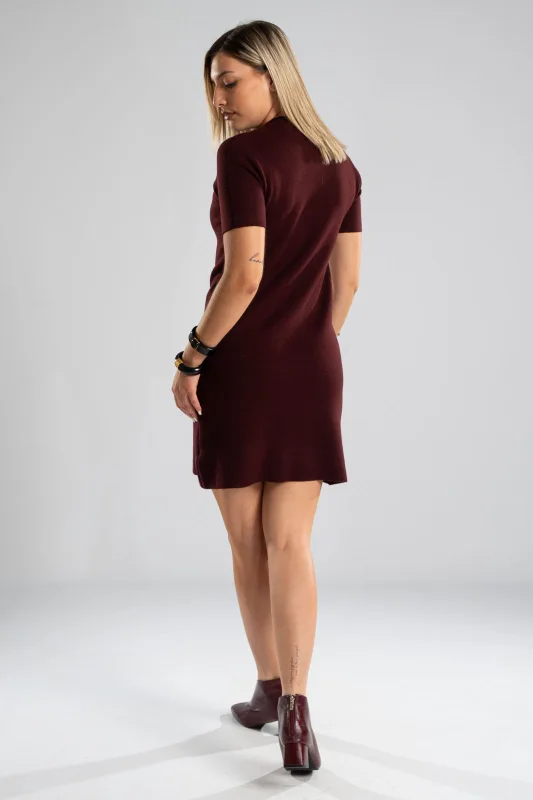 Dress Thread Chain Neckline