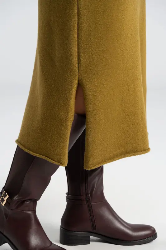 Φόρεμα Νημάτινο Κουκούλα