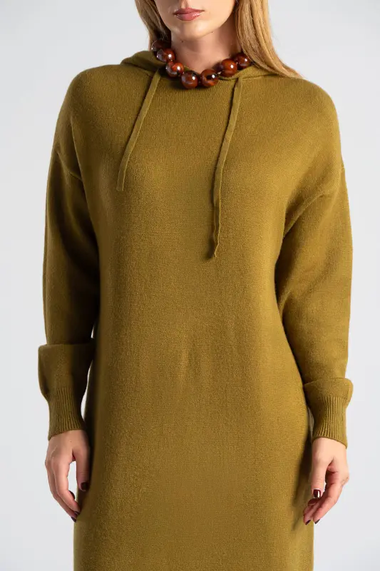 Φόρεμα Νημάτινο Κουκούλα