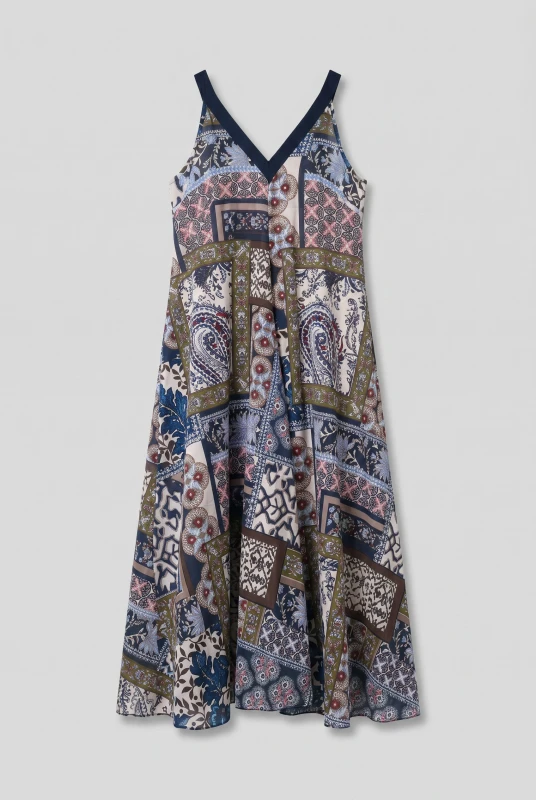 Dress V-Neck Embroidered 