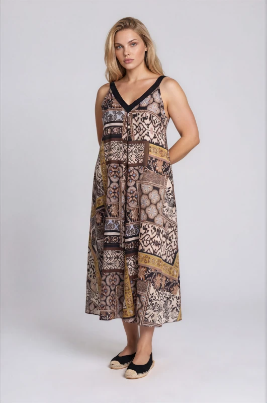Dress V-Neck Embroidered 