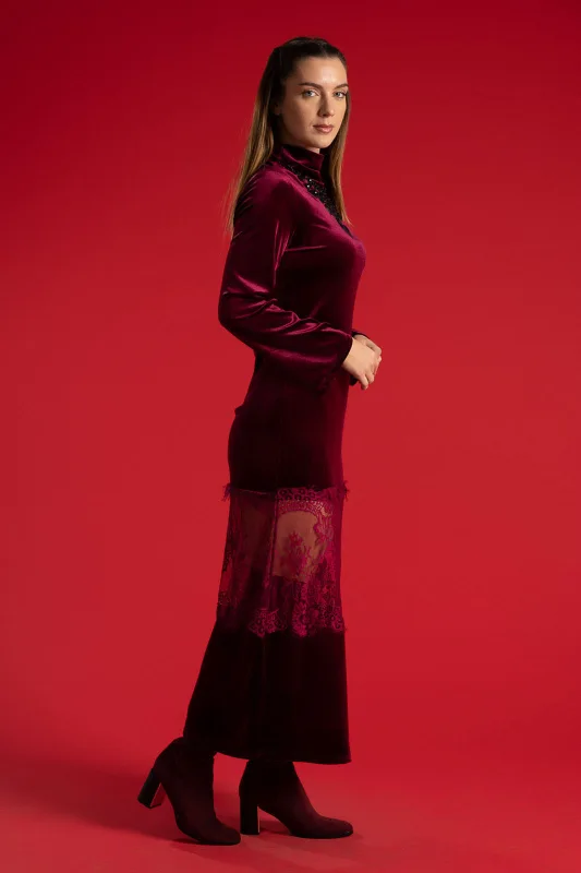 Φόρεμα Velvet Λεπτομέρεια Δαντέλα