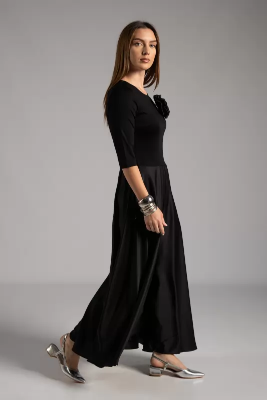 Dress Belt Pin Rose