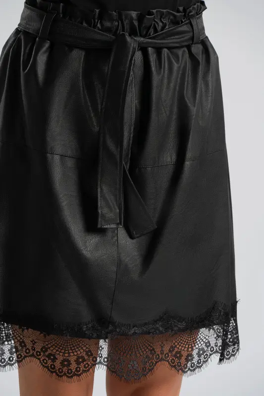 Φούστα Δερματίνη Δαντέλα Τελείωμα