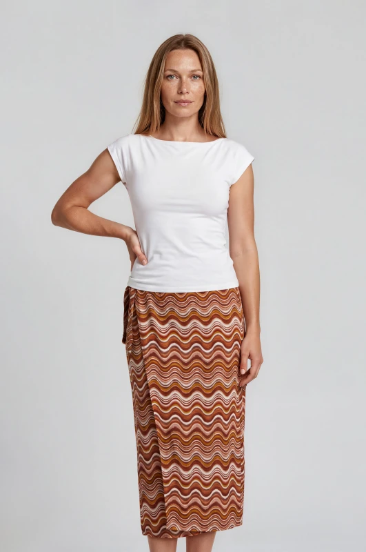 Skirt Wrap Waves 