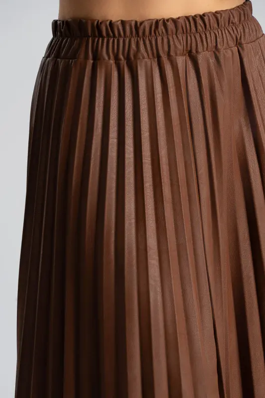 Φούστα Midi Δερματίνη Πλισέ