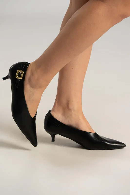 Kitten Heels Metallic Detail