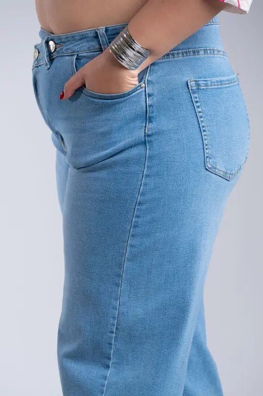 High Rise Jean Barrel Leg 