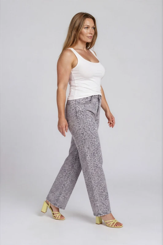 Jeans Wide Leg Leopard Pattern