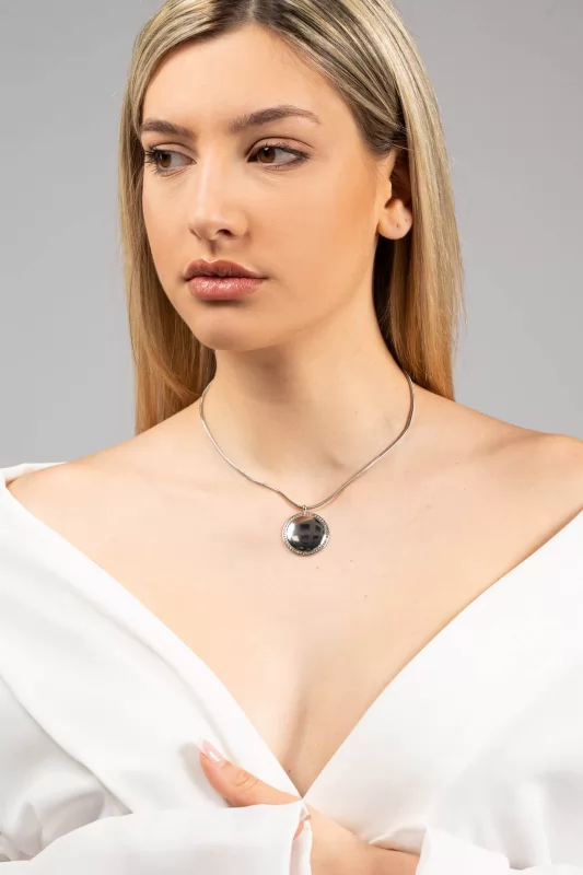 Neckless Esmeralda