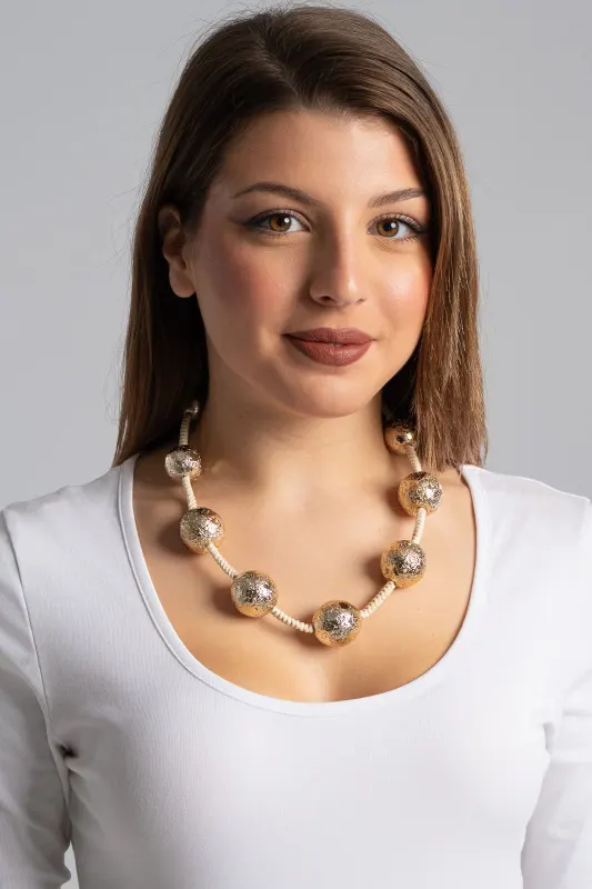 Κολιέ Κορδόνι Μεταλλικές Σφαίρες