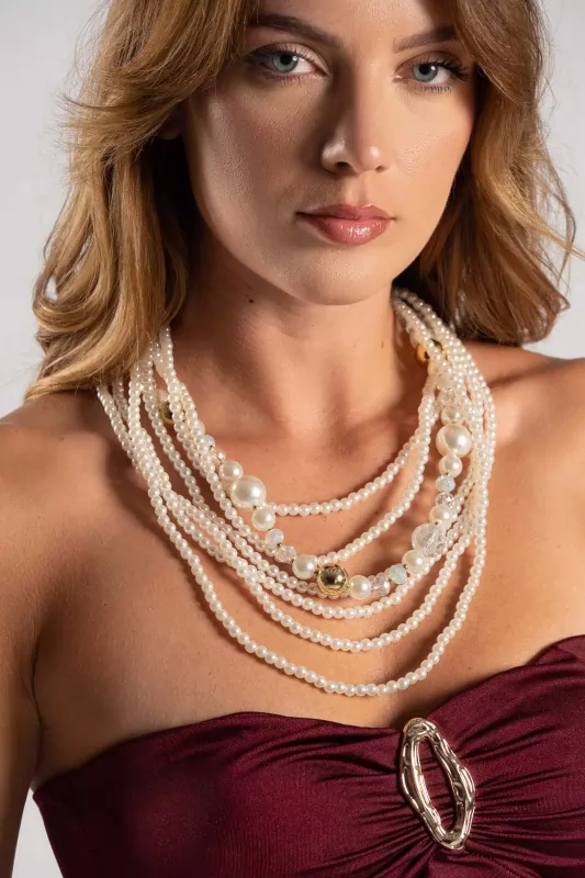 Necklace Lines Pearls