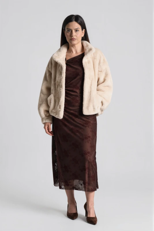 Short Fur Minimal Collar