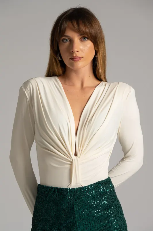 Κορμάκι V Σούρα