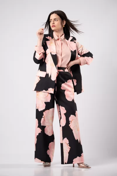 Suit Floral Black