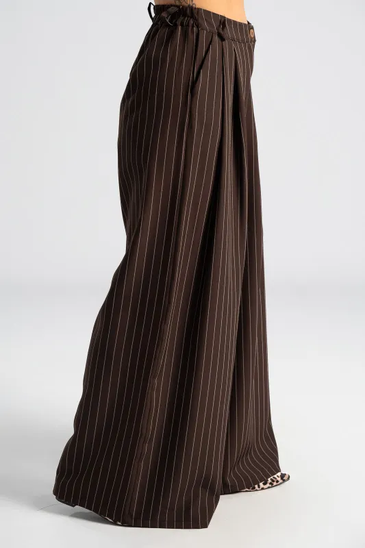 Κοστούμι Με Ρίγες