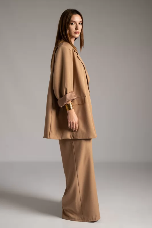 Suit Solid Over Color