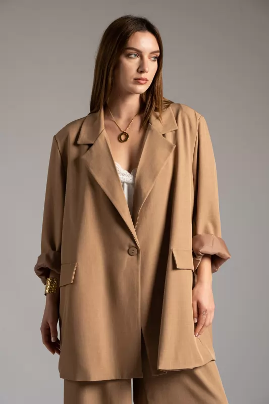 Suit Solid Over Color