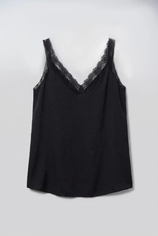 Lingerie Lace Details