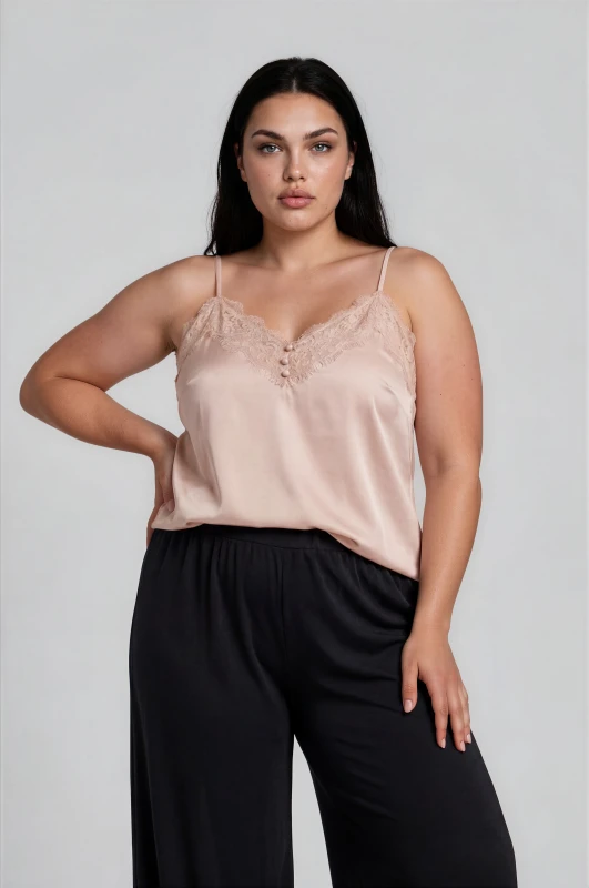 Lingerie Σατέν Δαντελένιες Λεπτομέρειες