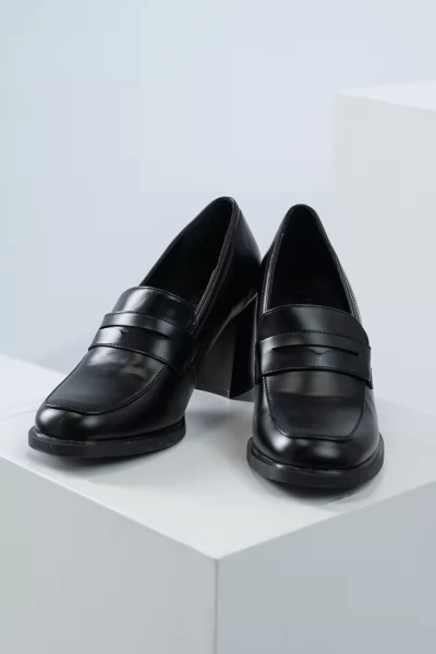Loafers Τακούνι Δερματίνη Μαύρα