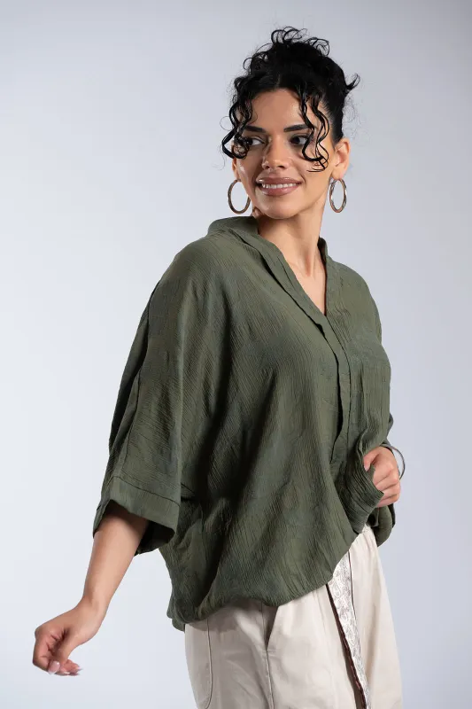 Loose-Fit Minimalist Blouse