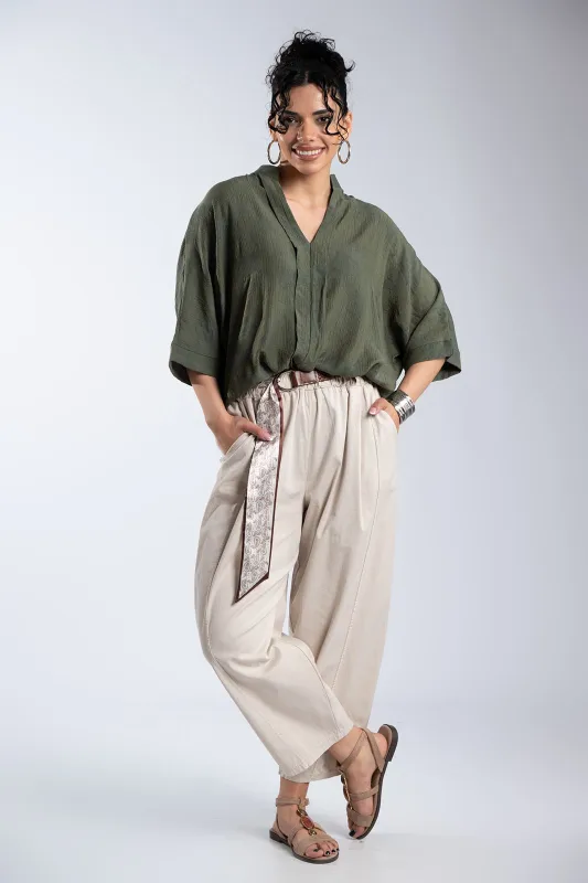 Loose-Fit Minimalist Blouse