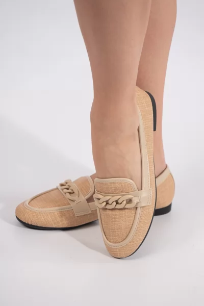 Moccasin Buckle Beige