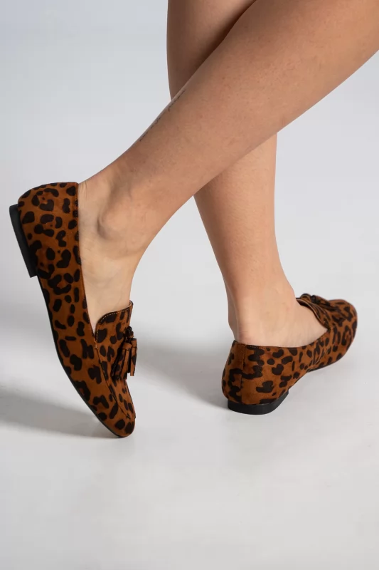 Moccasinia Suede Tassels