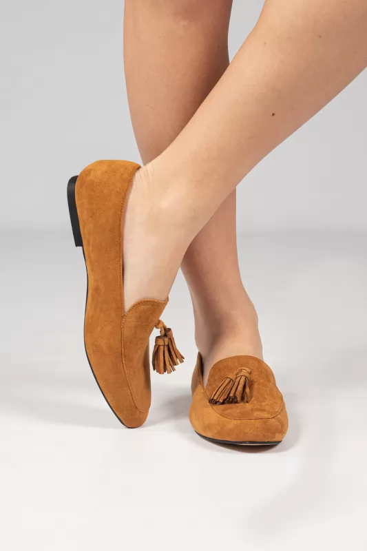 Moccasinia Suede Tassels