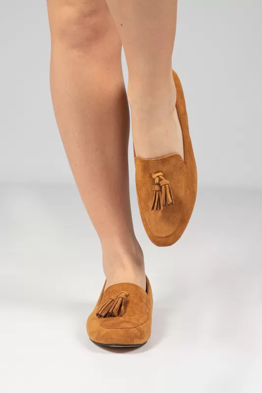 Moccasinia Suede Tassels