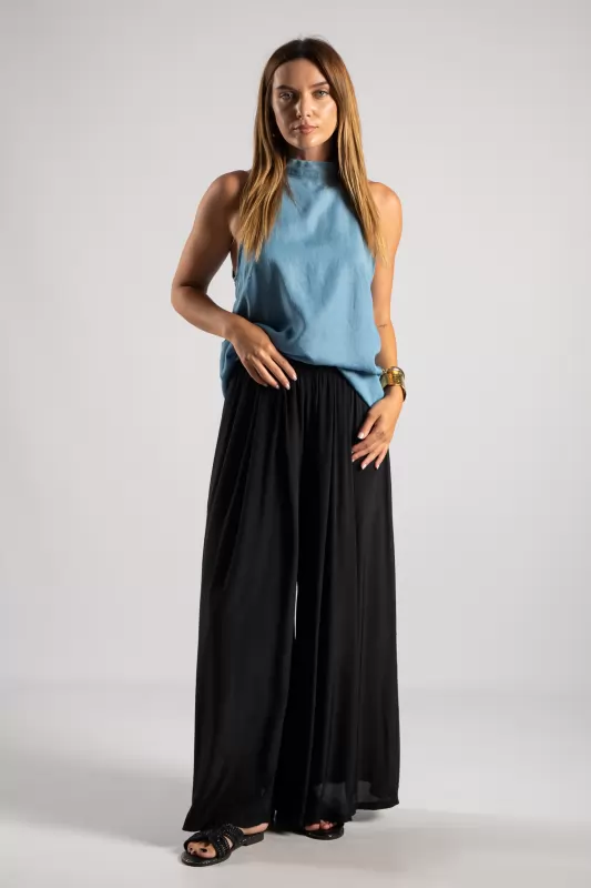 Blouse A Halter 