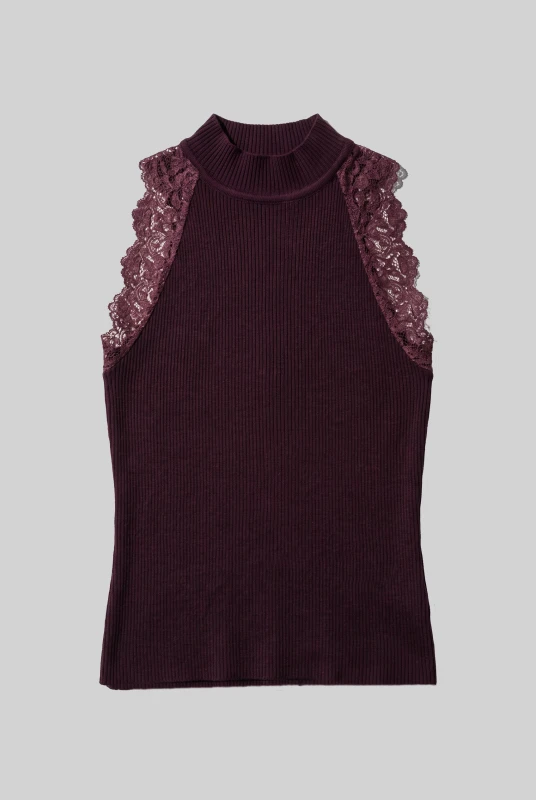 Blouse Sleeveless with Lace