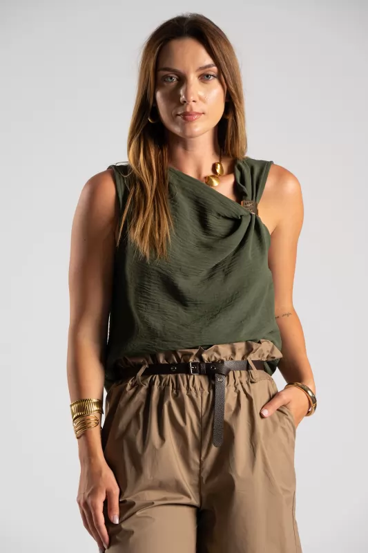 Blouse Sleeveless Metallic Element