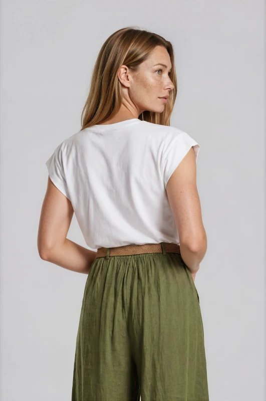 Catherine Solid-Color Sleeveless Blouse
