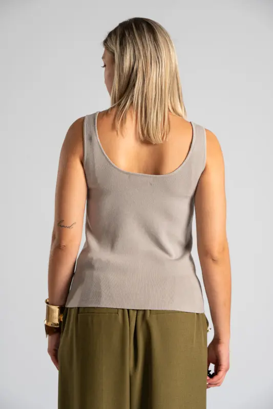 Blouse Sleeveless Knitted Plain